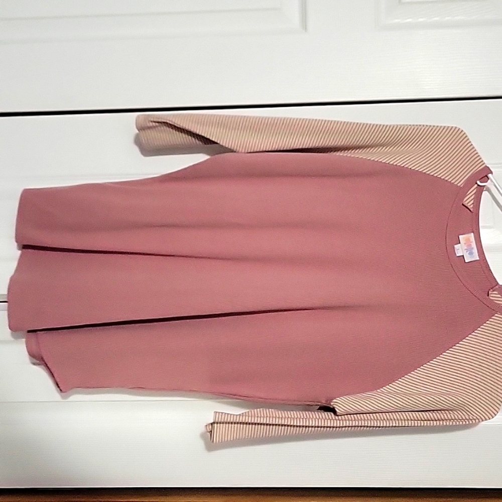 Lularoe 3/4  Sleeve top